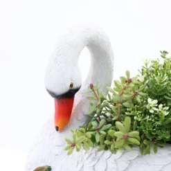 LuxenHome White Resin Swan Family Planter -OUTSUNNY Sale Store GUEST 3284aae3 32f9 4084 9c88 f3c6f7f17d6d