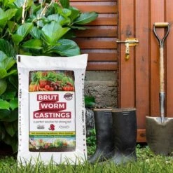 Brut Worm Farms All Organic Fertilizer Worm Castings Filled With Nutrients And Minerals For A Variety Of Indoor & Outdoor Plants, 30 Pounds (1 Pack)