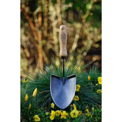 DeWit Mini American Welldone Shovel – Virtually Unbendable, Heavy-Duty Garden Tool, 13.5”L 2 DeWit Mini American Welldone Shovel – Virtually Unbendable, Heavy-Duty Garden Tool, 13.5”L - Image 2